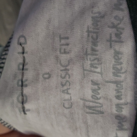 Torrid Size 0 (large) Mama Needs Coffee ☕ Raglan Crew Tee shirt pink - Picture 5 of 5